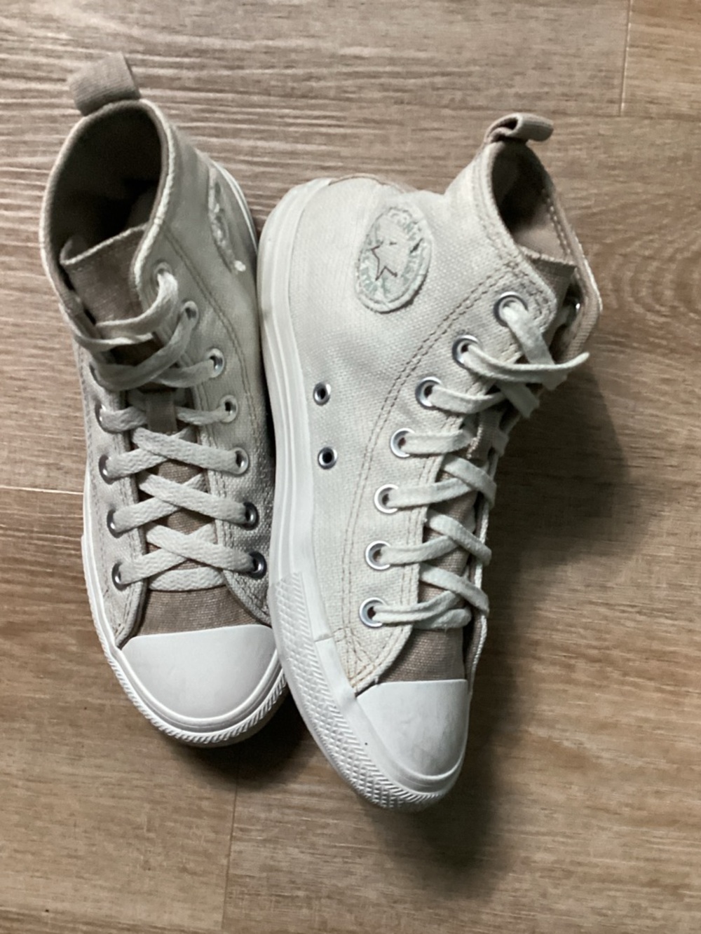 Converse Kids Chuck Taylor All Star High Egret Colorway Size 3